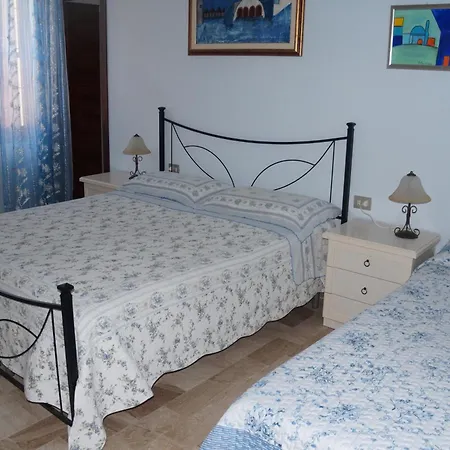 Il Fenicottero Elmas Bed & Breakfast Exterior photo